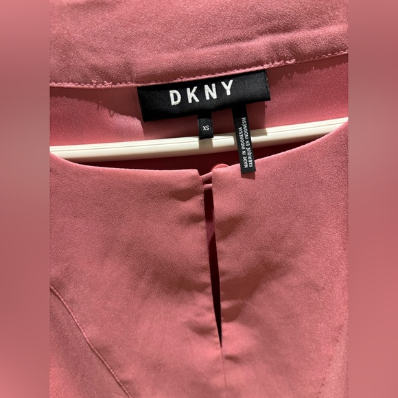 DKNY Long Sleeve oversized Rose Blouse, size XS - Picture 2 of 9